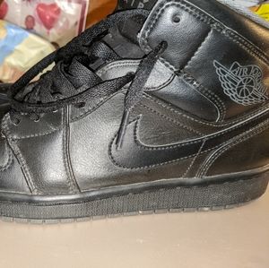 Men's Air Jordan 1 Mid Size 10 Black